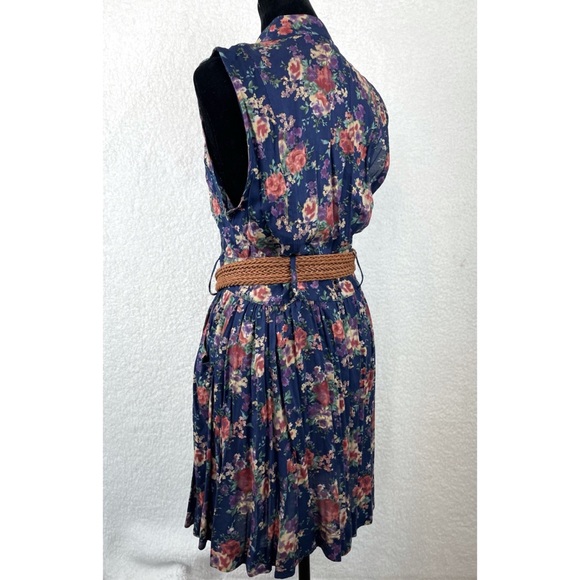 D’CLOSET • Floral Sleeveless Belted Mini Dress - Picture 5 of 14